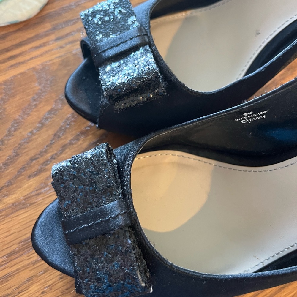 Beautiful Disney heels worn once - Picture 4 of 8